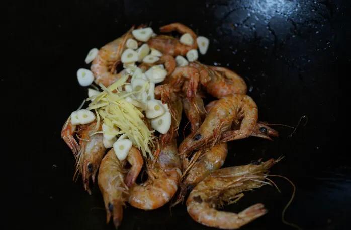 老年人别太节俭多补充这几种食物,建议中老年别太节俭多吃这五种菜