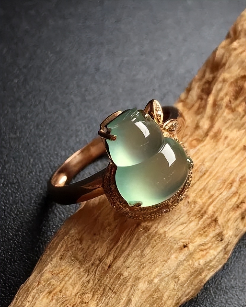 翡翠abc货什么意思,翡翠手镯abc货的区别