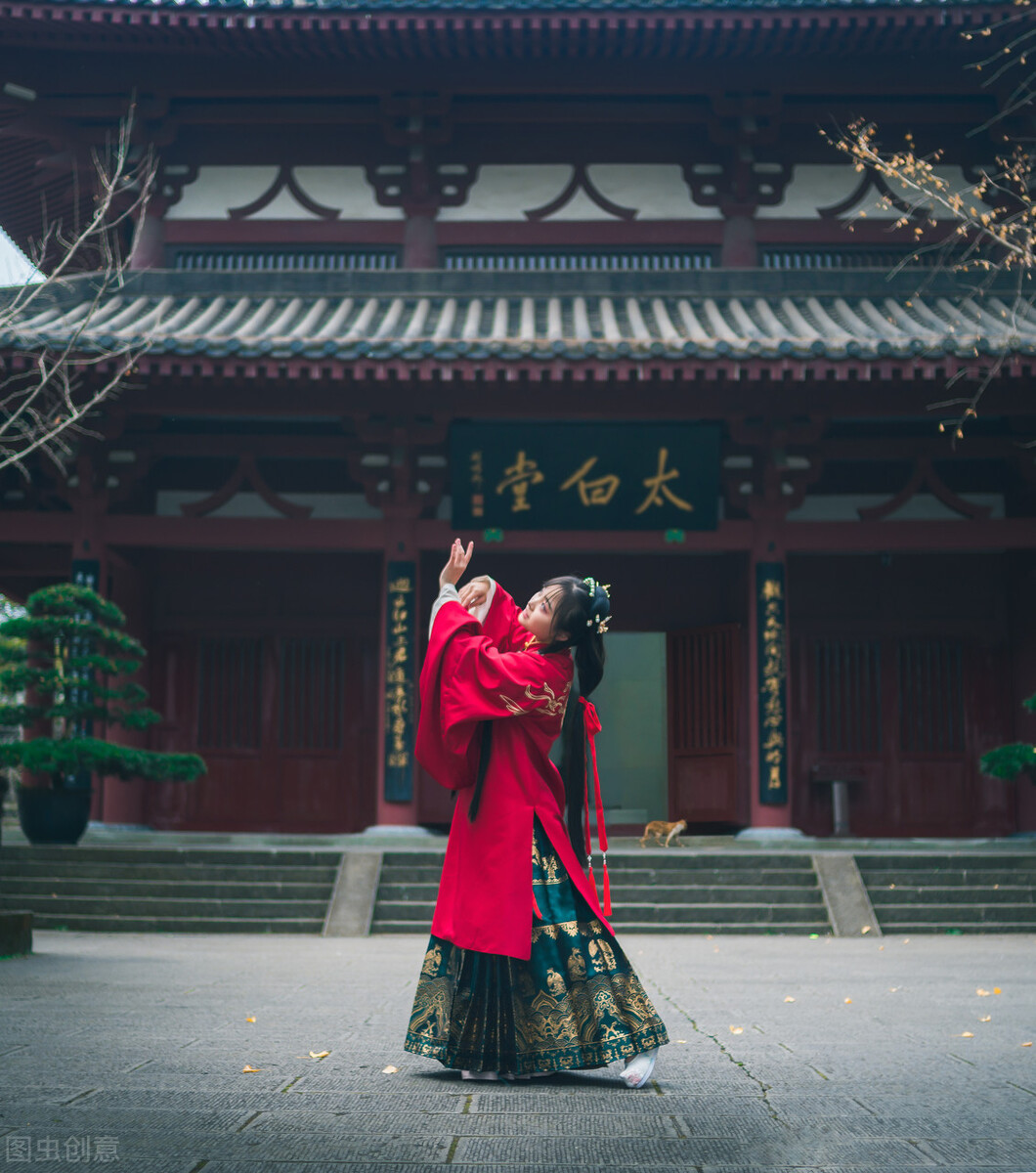 小戎诗经写的是哪里,诗经小戎全文及注解