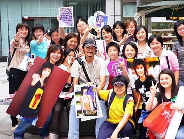 17年前人气碾压魔兽的热血江湖，宣传全靠骗？