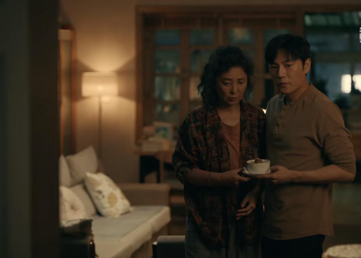 《亲爱的小孩》肖路和方一诺离婚，究竟是谁导致他们婚姻的灭亡