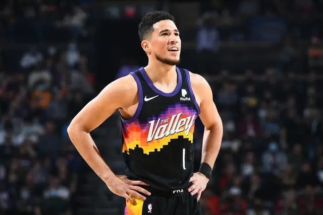 美媒历史前十球员,美媒世纪十大运动员