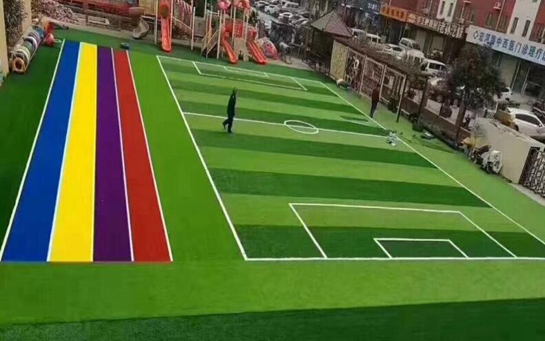 幼儿园室内活动区地面材料,幼儿园户外地面最新材料