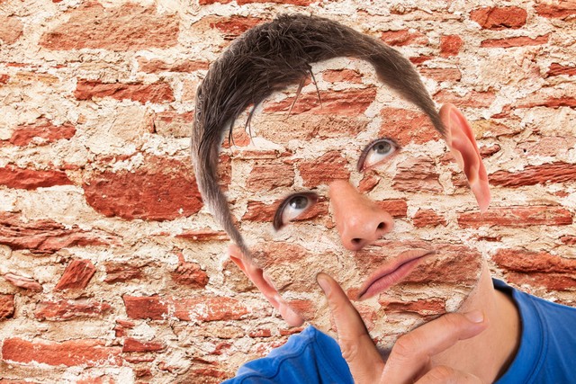 发出去的朋友圈删除有用吗,发出去的微博可以删除定位吗