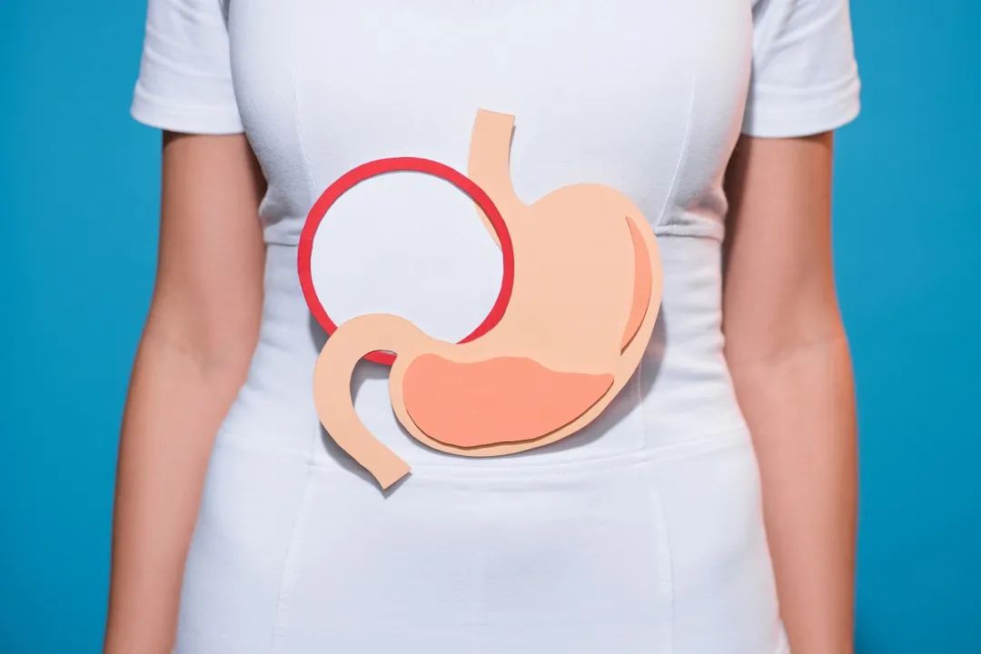 感染新冠有恶心胀气想吐的症状吗,新冠感染有呕吐症状怎么办