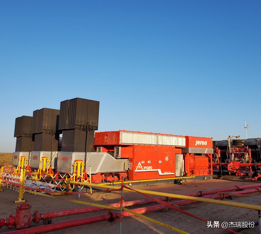 杰瑞集团董事局主席孙伟杰先生荣获“烟台市十佳功勋企业家”