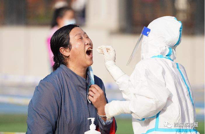 图集|今早的西宁城！有序有爱有速度...