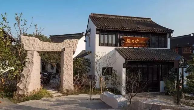 大山里捡回来的石头,大山里的石头块