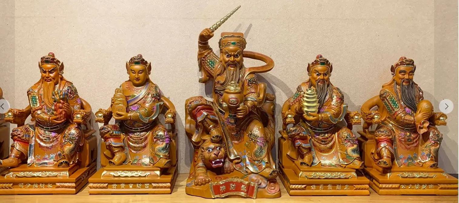 正月初五迎财神接财神纳五福,初五迎财神大家对财神了解多少