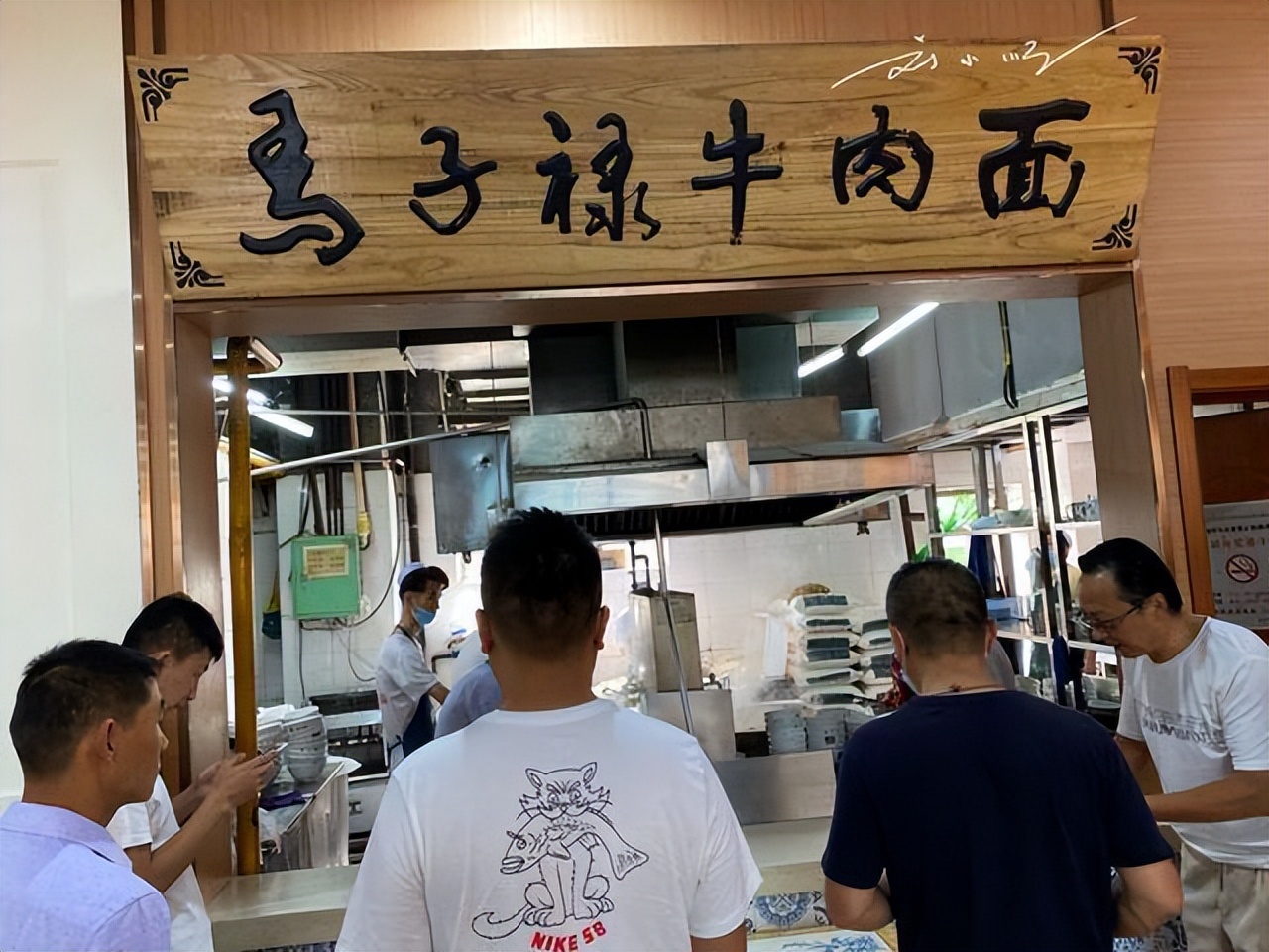 甘肃兰州最好吃的小吃,兰州牛肉面和兰州拉面到底谁好吃