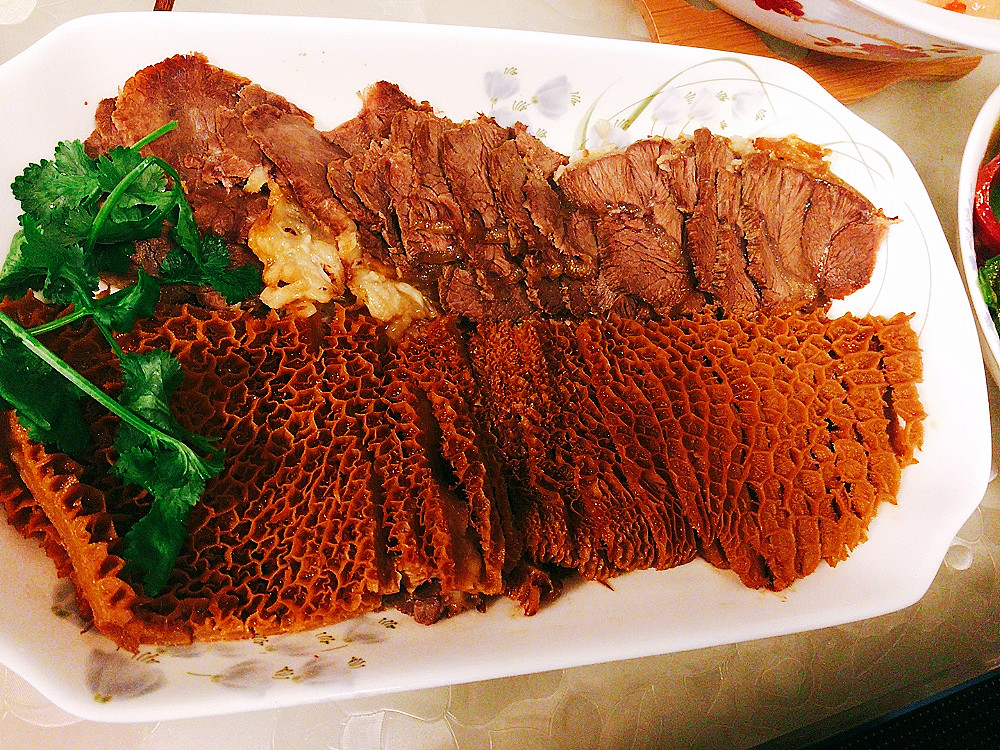 闺蜜来我家花五十元做了三菜一汤,闺蜜来家里做三菜一汤