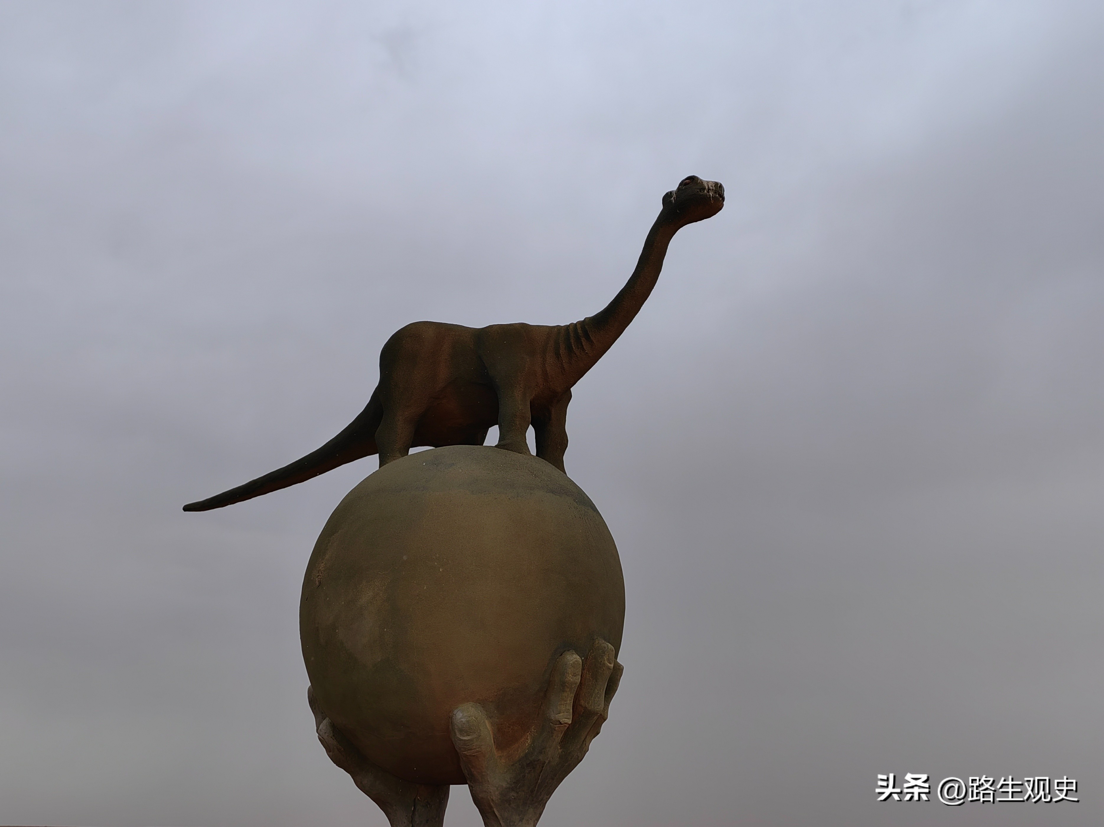 内蒙古恐龙遗迹有哪些,内蒙古草原几百上千年前是海吗