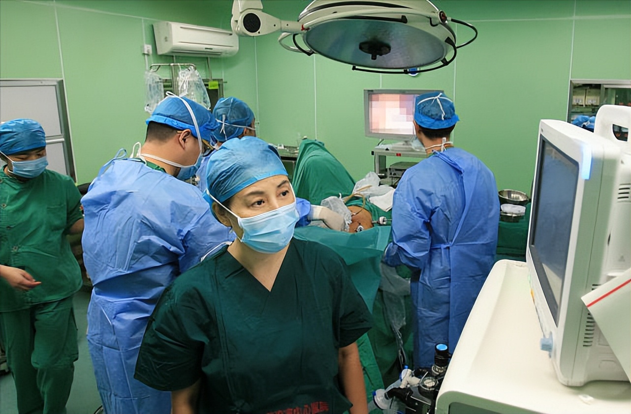 手术前血压突然增高怎么办,手术全麻时血压急速下降