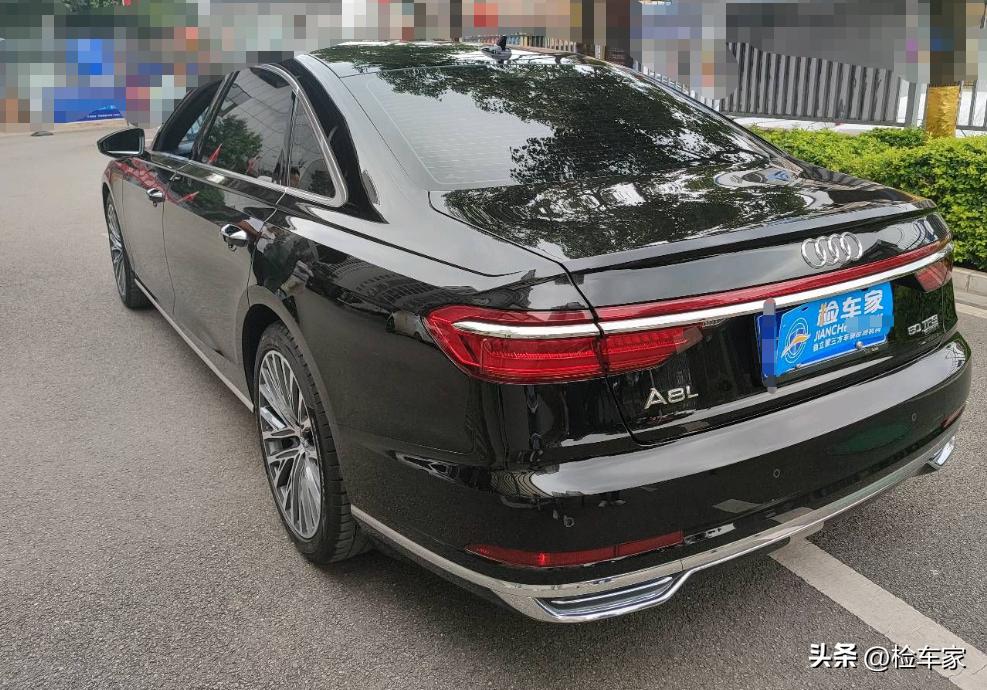 老款的w12奥迪a8值得改吗,w12奥迪a8是哪年的