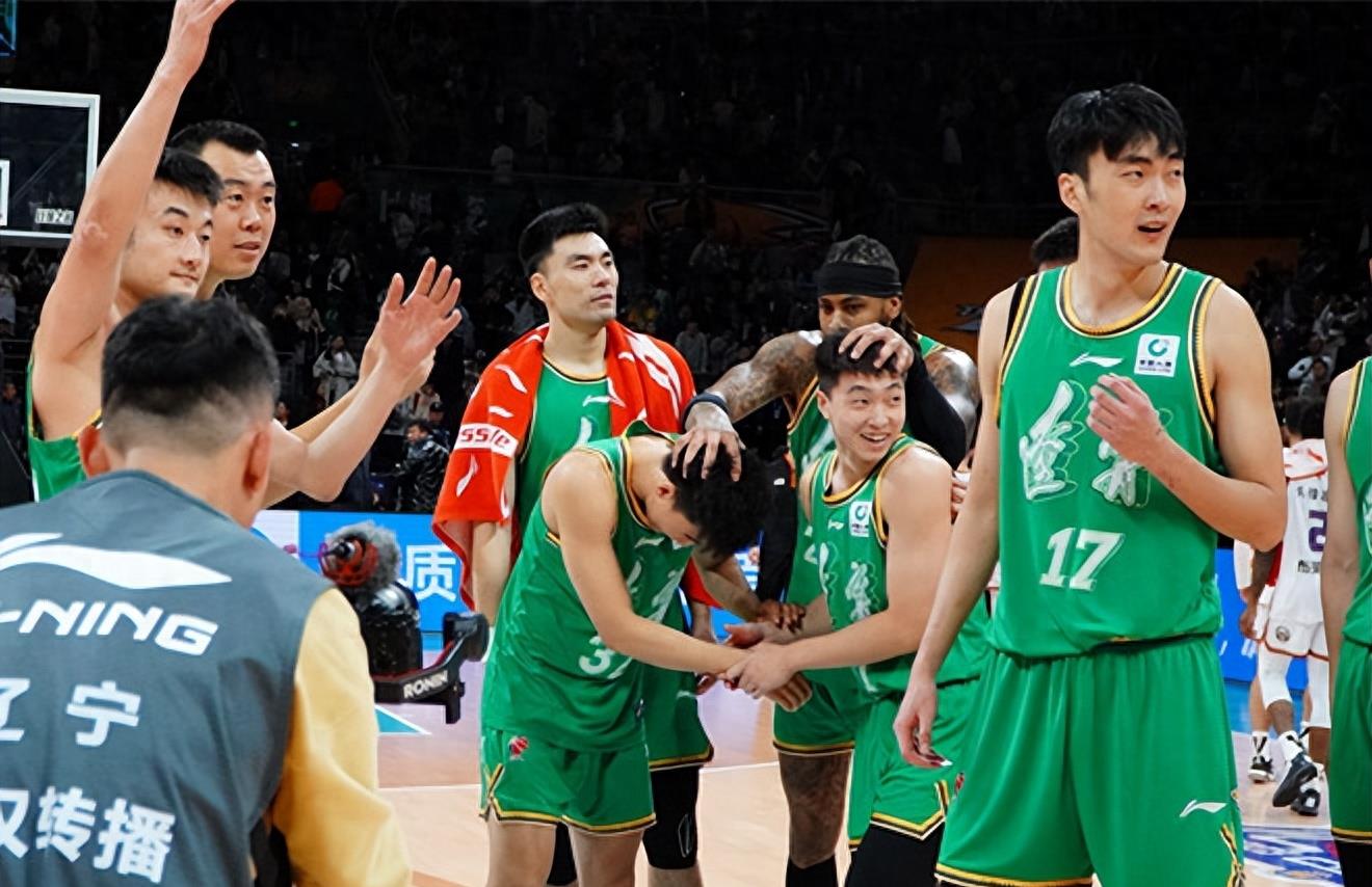 辽宁主场95-84击败广厦得分,辽宁115-118谁赢了