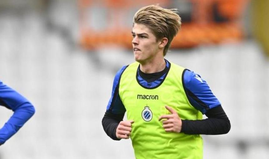 ac米兰签下16岁小将,ac米兰新援身价1800万欧元