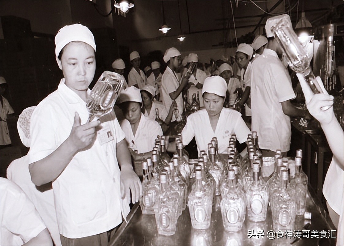 四川名酒“陨落”，辉煌时家喻户晓，如今却破产重组，沦为配角