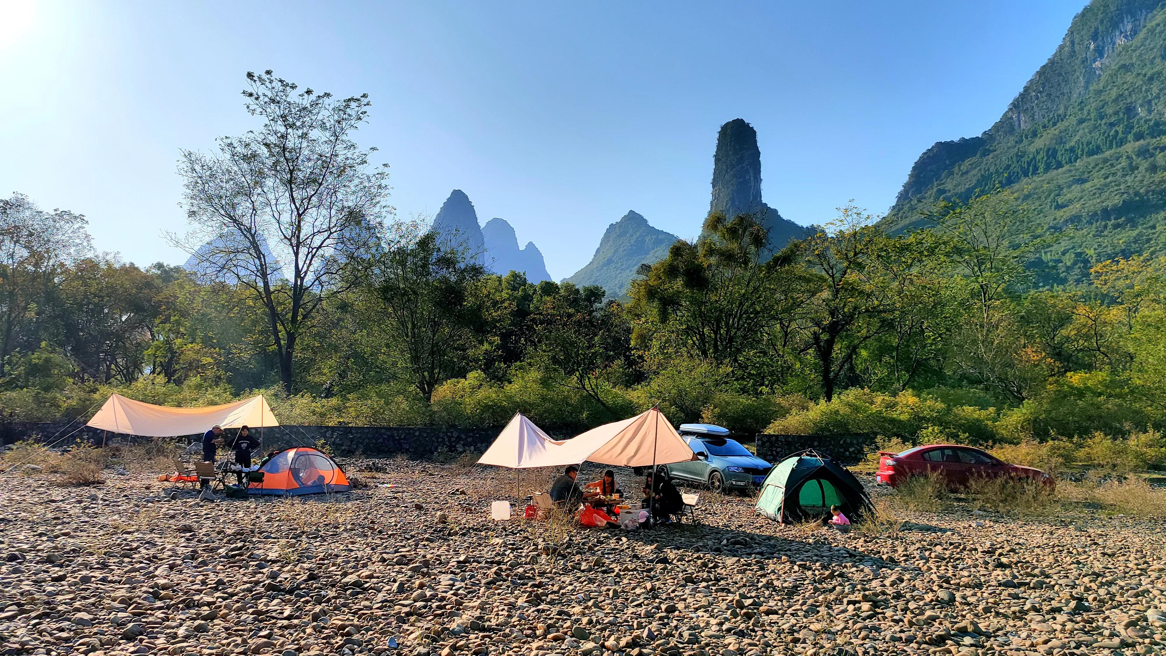 桂林漓江杨堤风景,桂林月亮岛在哪里