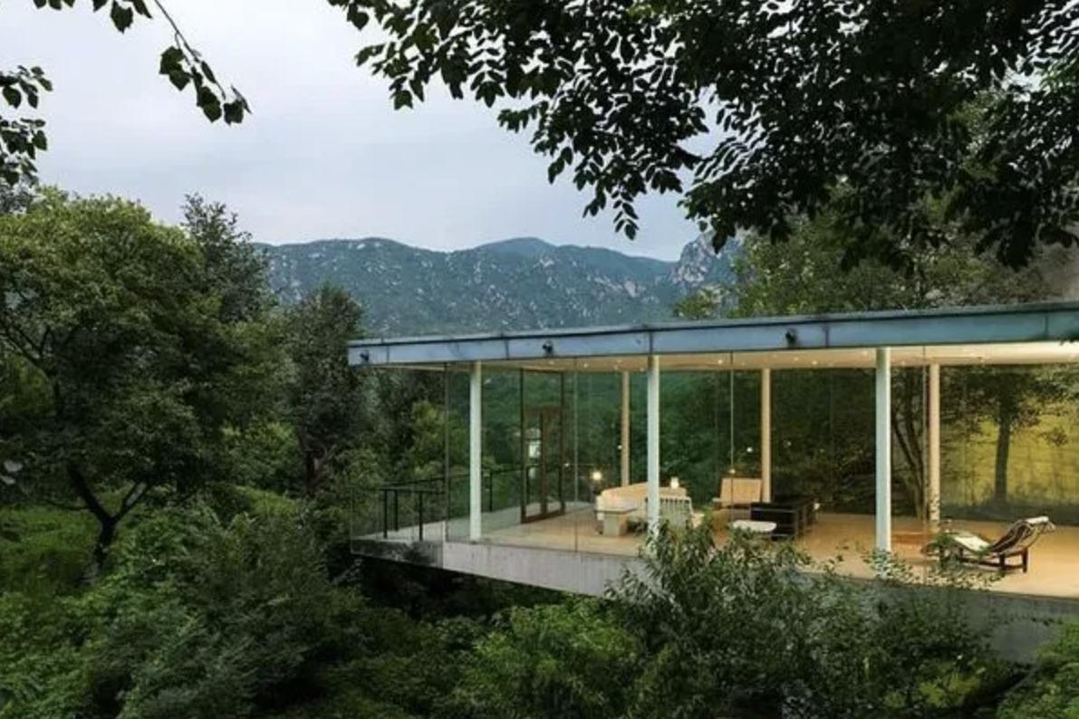 网红晚晚：炫富频翻车，豪门贵妇变寒门贵妇成群嘲，老公也不省心