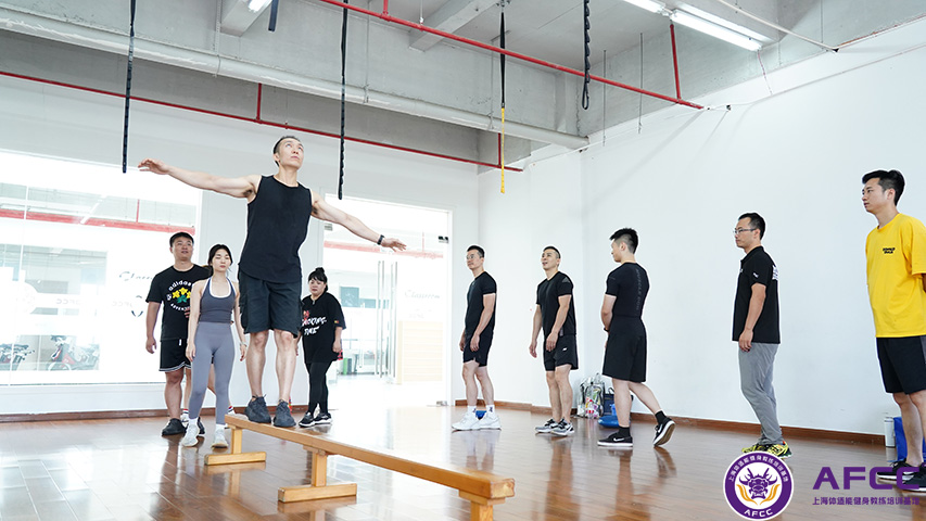 学健身教练去哪里学正规,学健身教练哪个培训基地最好