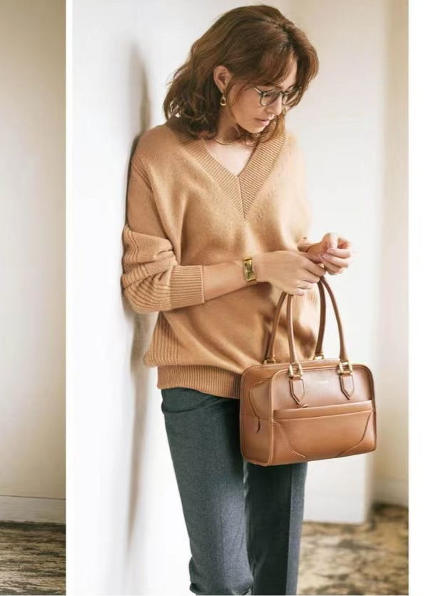 终于明白经典款的穿搭精髓,必须get的同色系穿搭高级永不过时