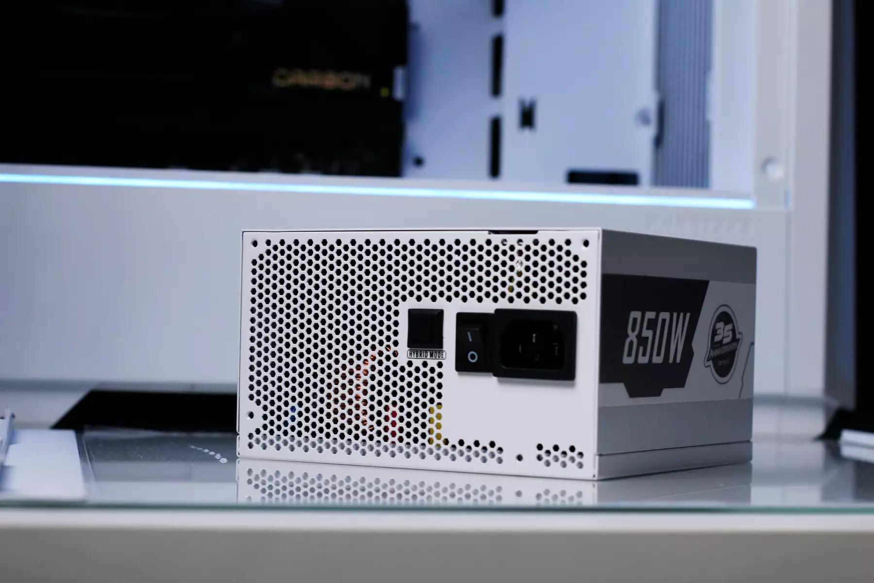 影驰b660m金属大师,影驰b660金属大师主板超外频