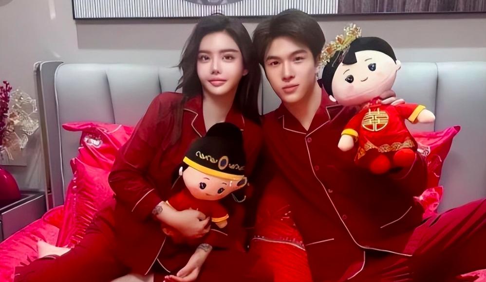 韩安冉结婚三年对比,韩安冉结婚现场画面