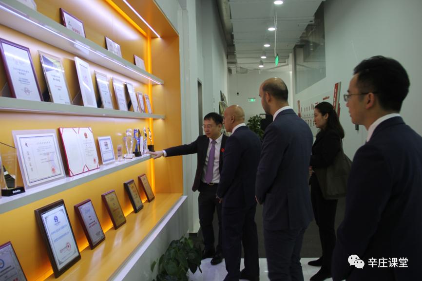 百分点董事长苏萌视频,百分点集团董事长苏萌