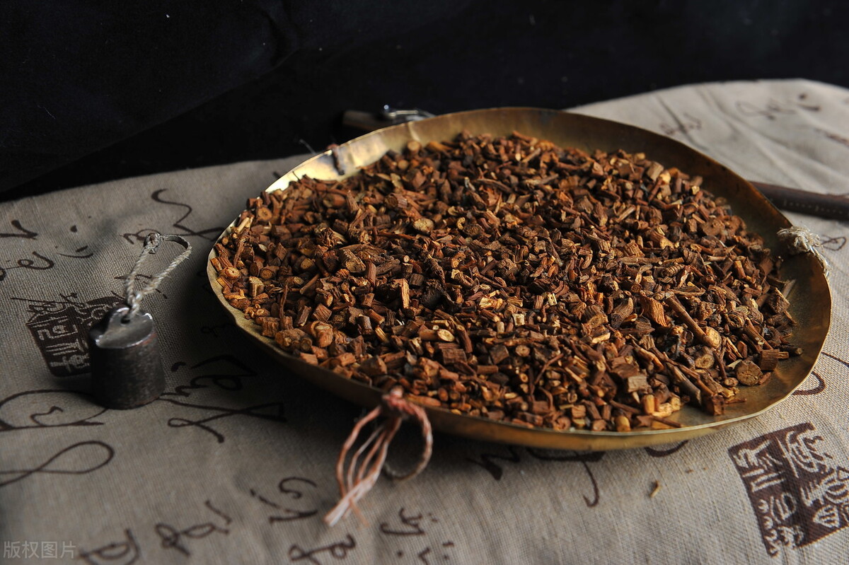 失眠多梦湿气重怎么推拿,湿气重失眠怎么调理