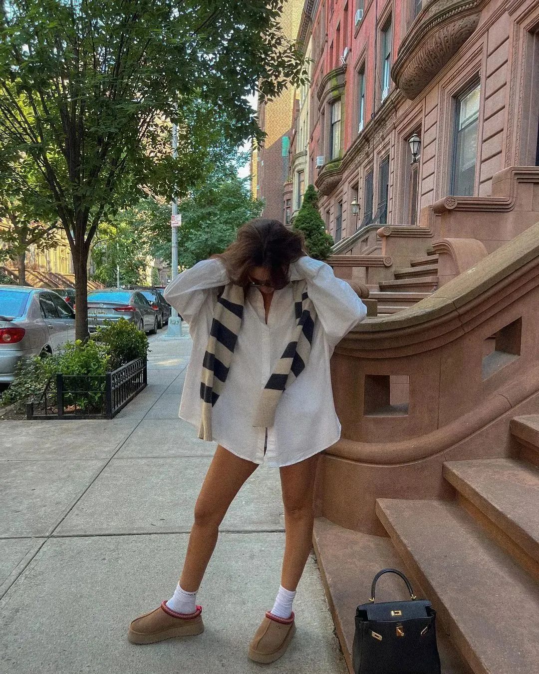 抢断货！这双丑鞋火成热门单品？！网友：又是看不懂的时尚…