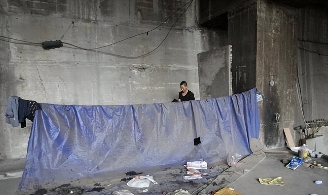 男子研究彩票三年,农村男子研究彩票多年连中500万