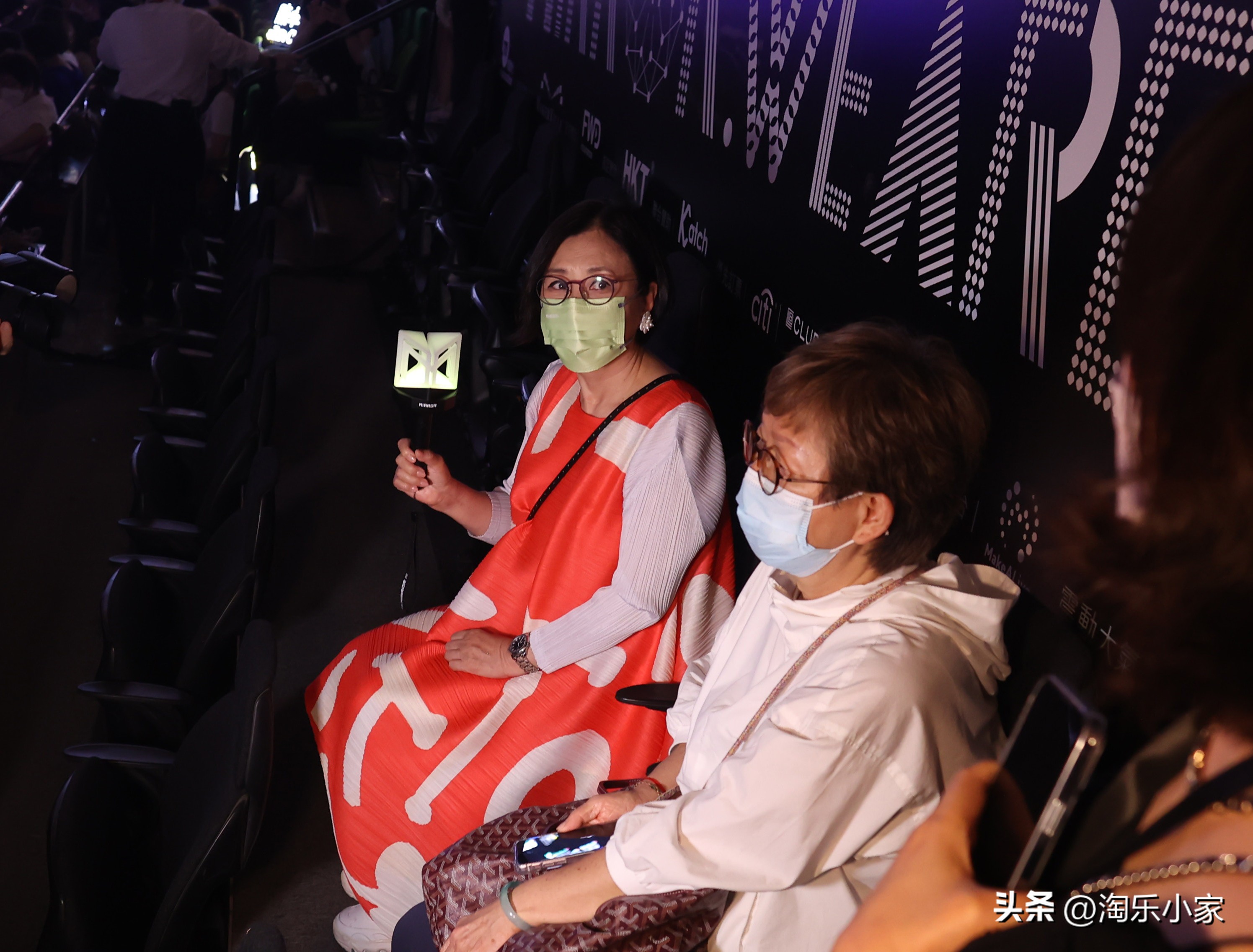 姜涛国际歌迷会激动澄清已退回票钱︰我们没骗人又没赚到钱