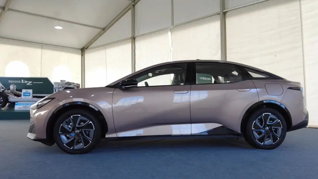 沈阳车展2024年车展要门票么,沈阳车展2023工业展览馆直播