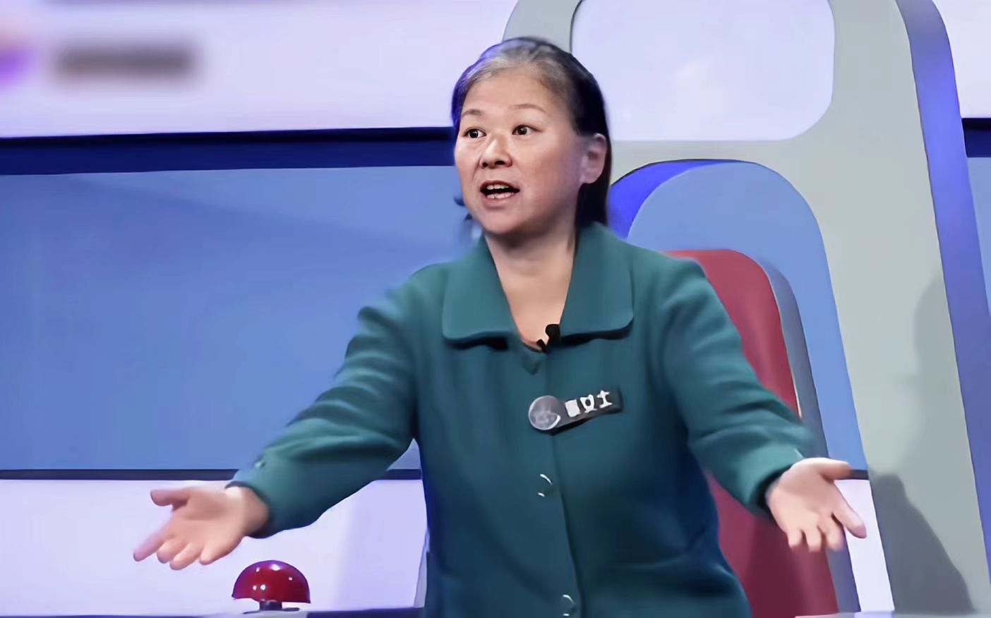 女人抛夫弃子跟情人私奔，如今却要丈夫千万巨款，还说钱都是她的