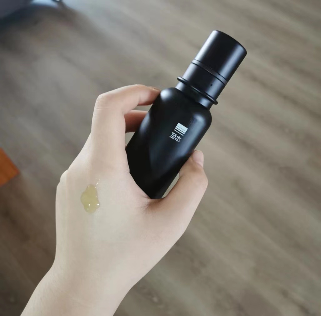 40-50岁油性皮肤适合的抗皱精华液,40-50岁适合的抗皱精华液平价