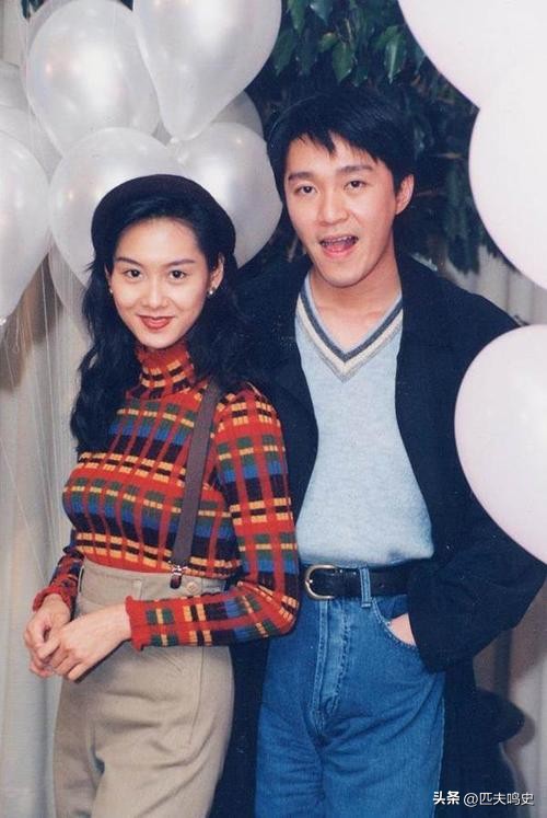 周星驰喜剧之王生日快乐,周星驰迎60岁生日林允零点送祝福