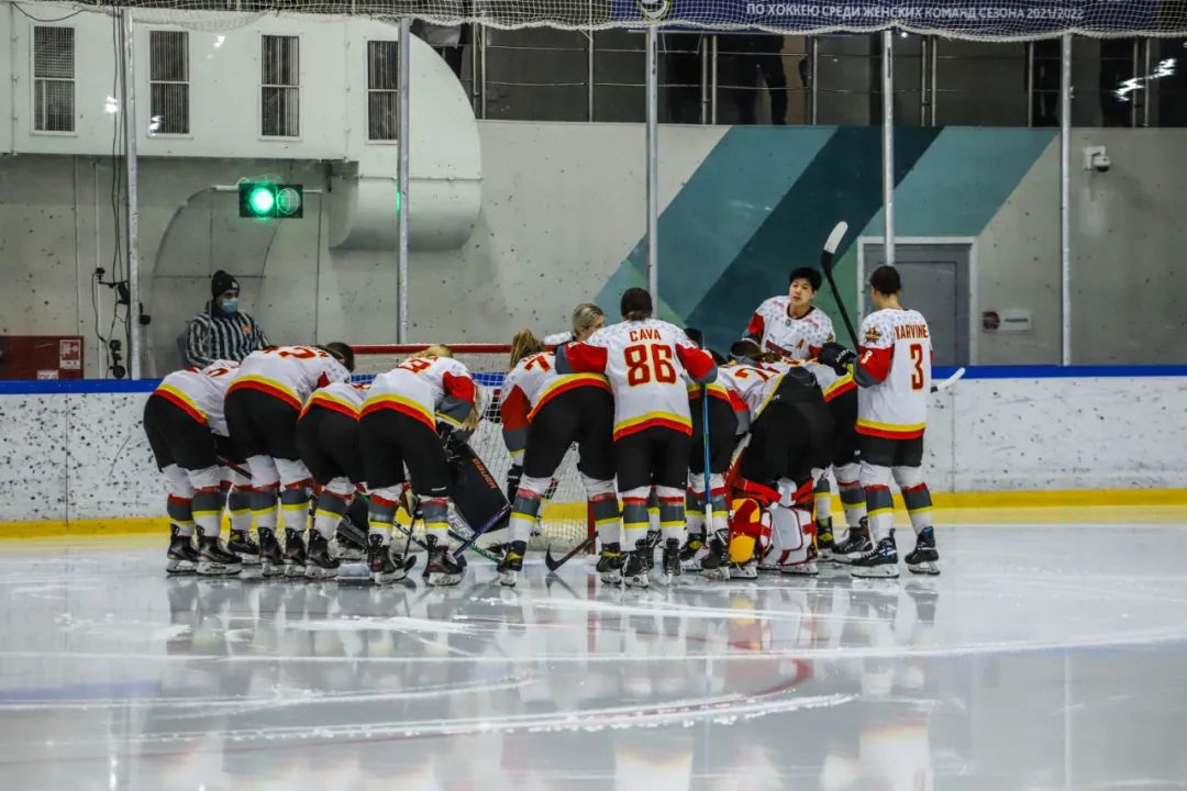 WHL|深圳万科阳光客场4比1再胜比留萨，用四连胜结束客场之旅