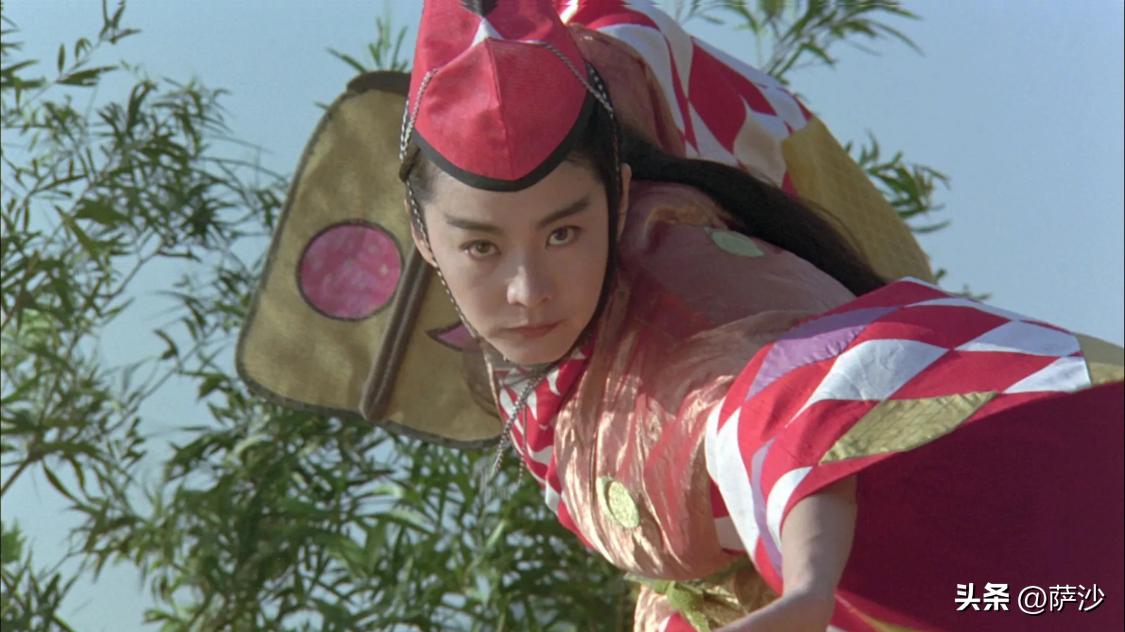 东方不败夺了教主之位,东方不败被谁所杀