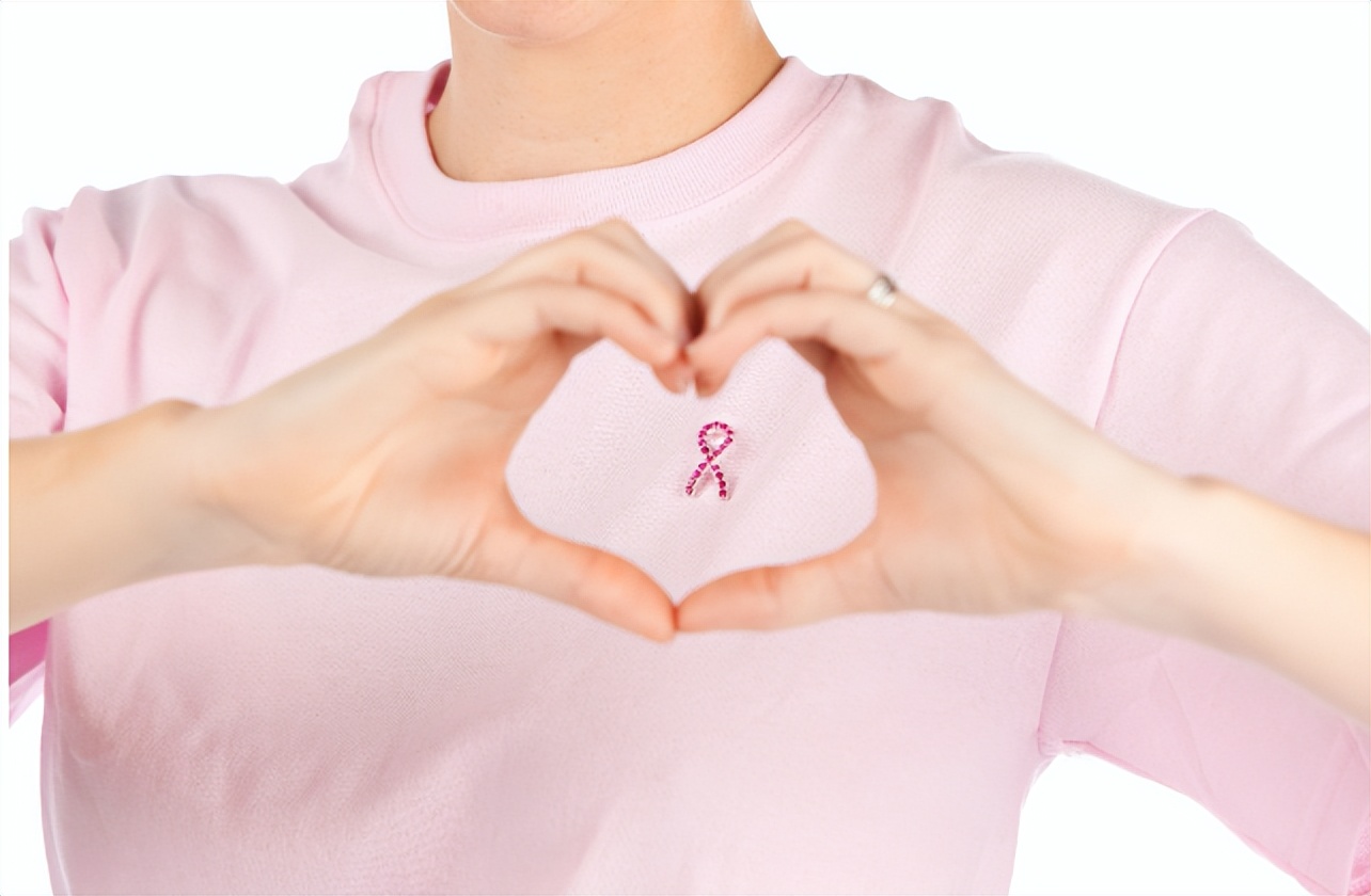 穿文胸对乳腺的危害,穿文胸会引起乳房疼吗