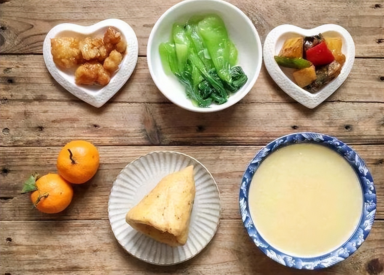 45岁女人为什么总感觉很疲惫,40岁到50岁女性要注意这3点