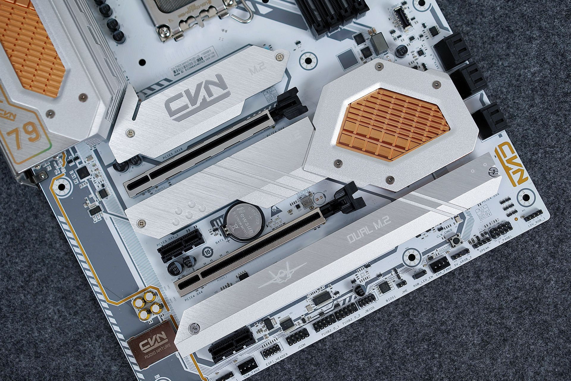 白色海景房实际效果,经典白色海景房