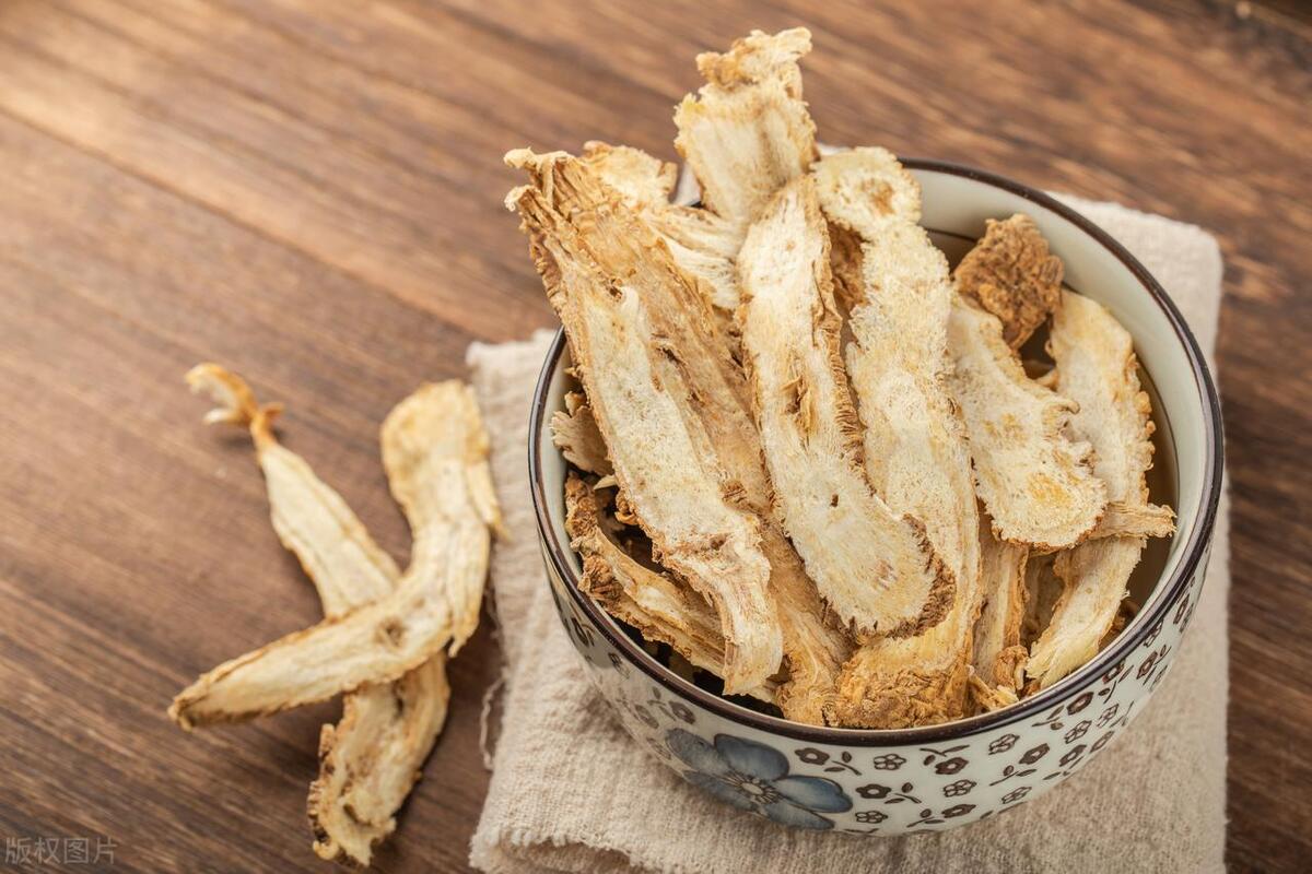 喝活血化瘀的中药能祛斑吗,中医治脸部淤血斑的案例