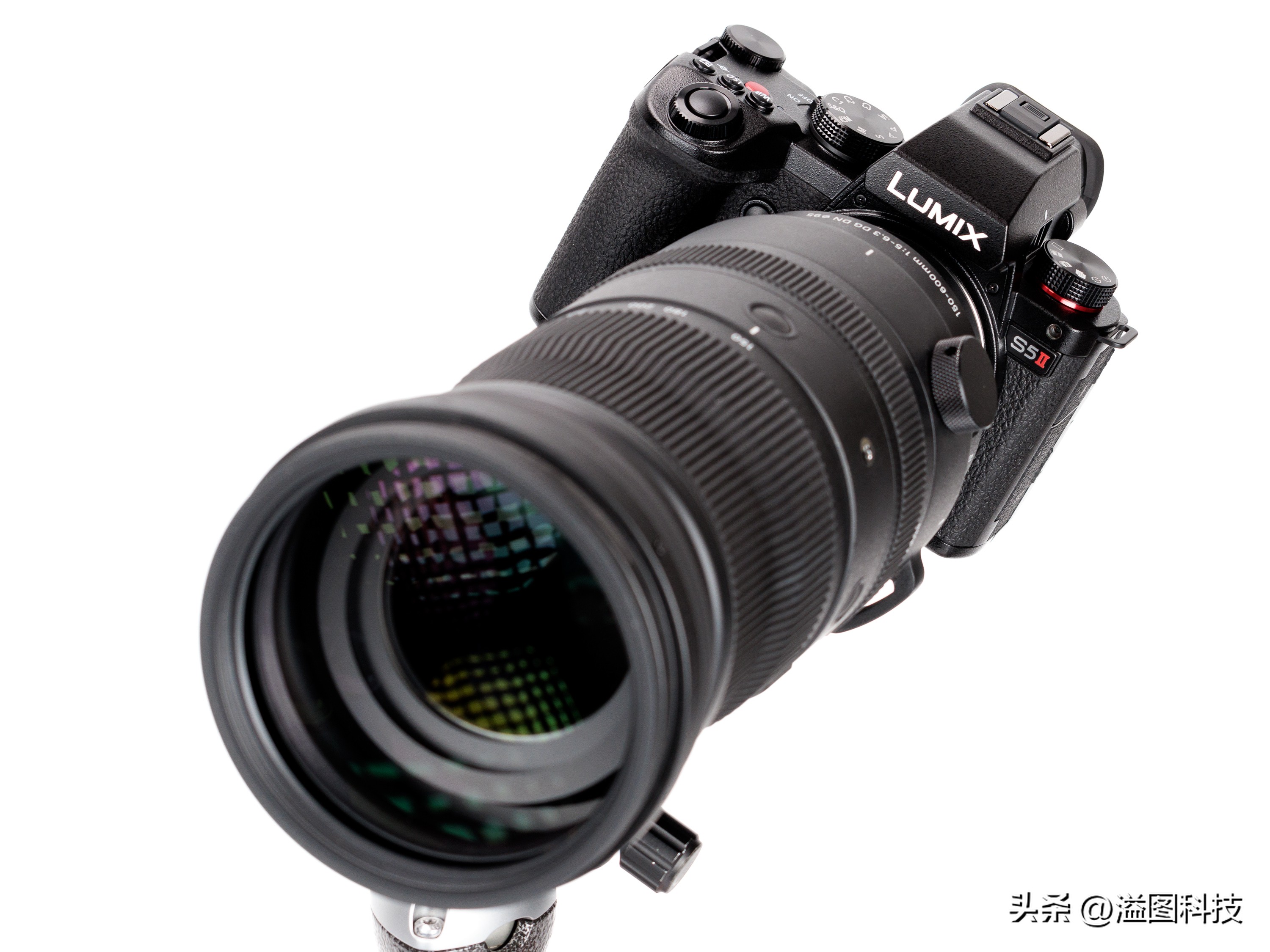 适马150-600s版和60-600的区别,适马150-600s和60-600s对比