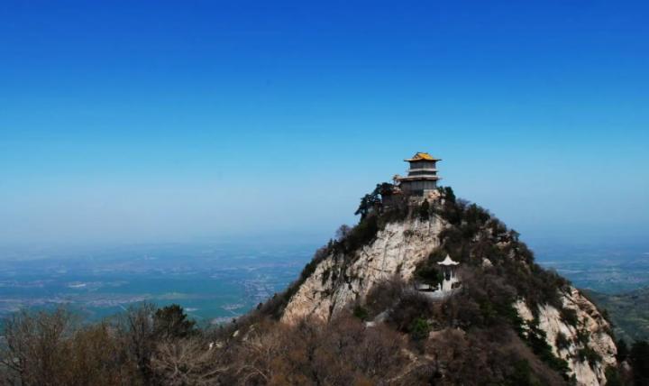 上万人“隐居”终南山，真的是远离世俗？当地村民却直摇头