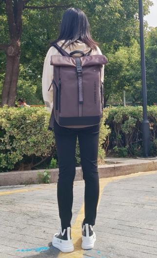 适合出门旅游的双肩包大容量,适合出门旅游的双肩包大容量背包