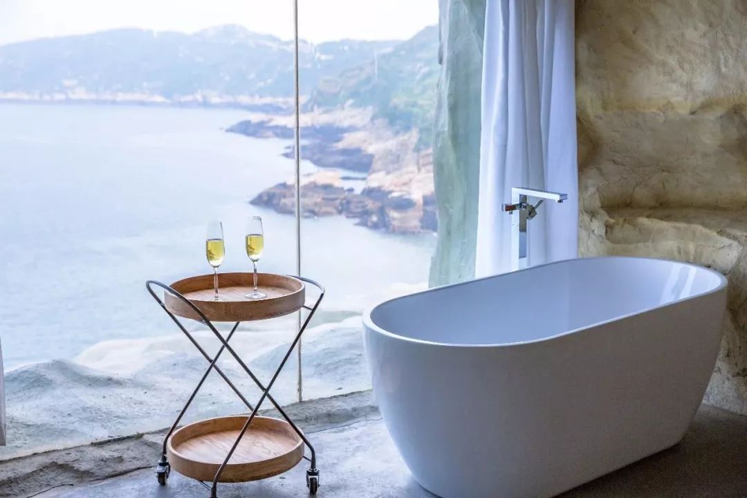 离上海一个小时车程的海边民宿,圣托里尼云上东山海景民宿优惠