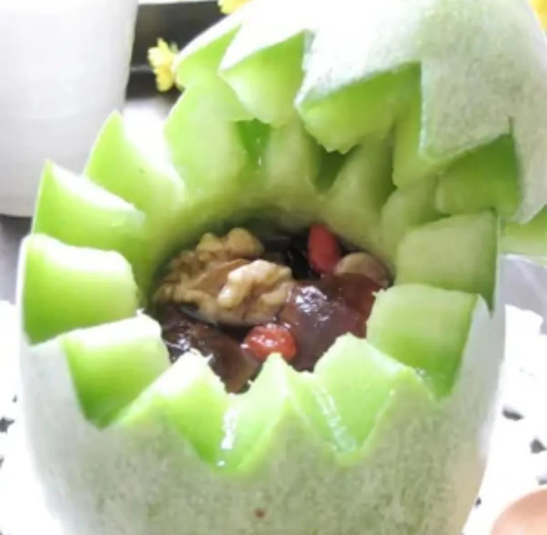 垂涎欲滴的瓜世界：瓜田李下说吃瓜，一片冰心香满园