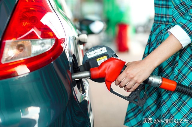 专家建议5年内禁售燃油车，从现实中来讲有多大的可能性呢？