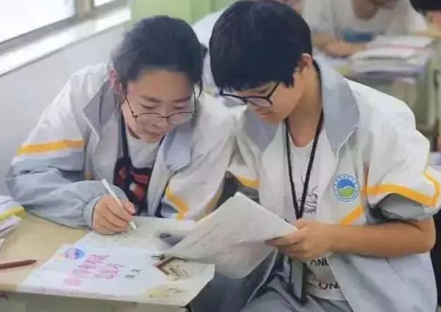 民办高中大受欢迎，捡漏不少“高水平”生源，背后原因引起重视