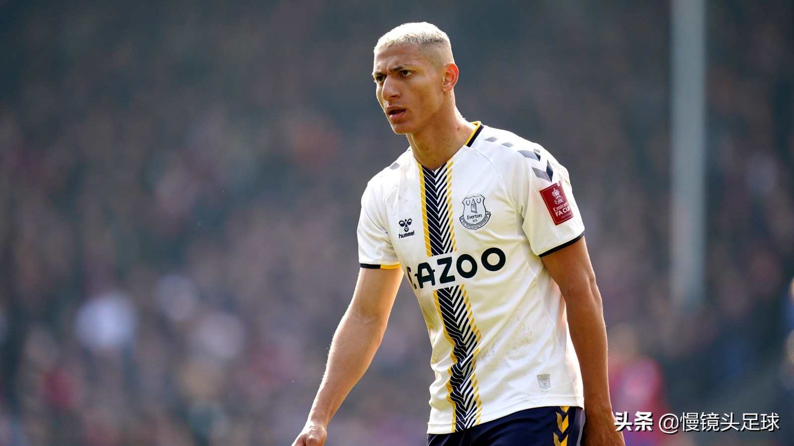 皇马彻底放弃追购内马尔和姆巴佩,内马尔劝姆巴佩留在皇马